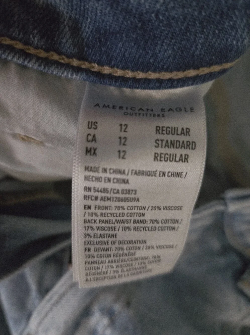 American Eagle Outfitters Women's Light Blue Distressed Ripped Jeans - Picture 12 of 16